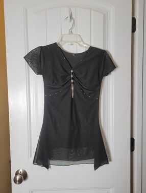 Black Short Sleeve Rhinestone Accent Top. No brand, no size.